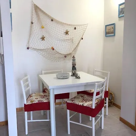The Sailor's House Apartment *